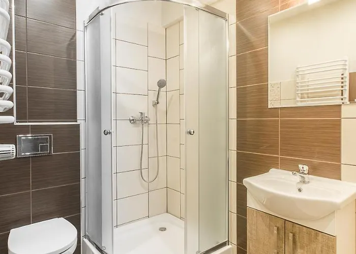 Beskid Bed & Breakfast 3*